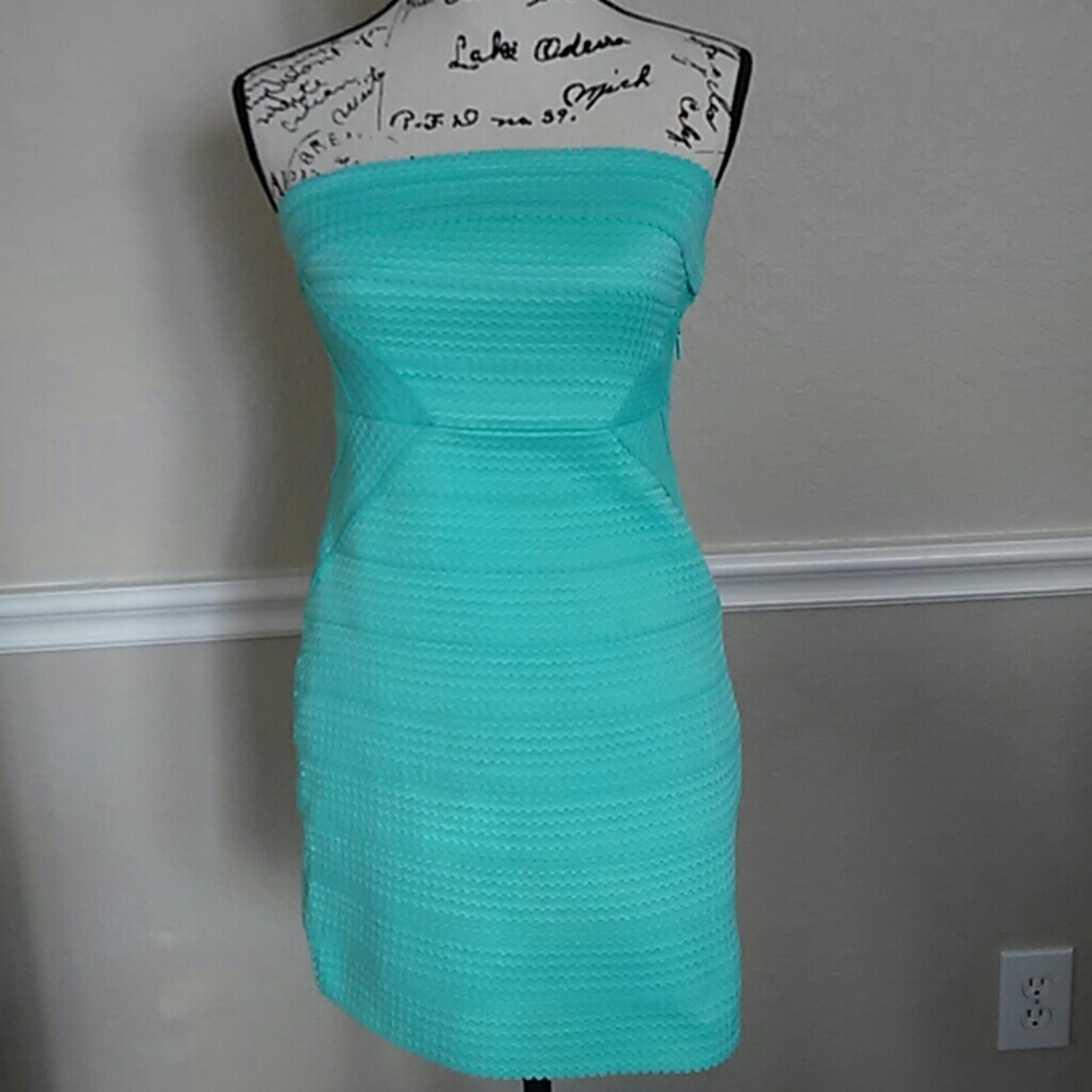 GORGEOUS DRESS